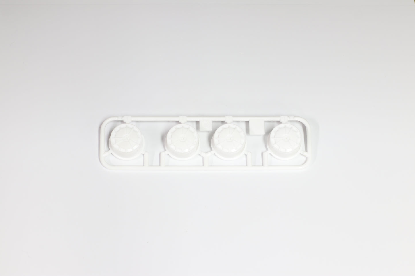Tamiya Medium Dia. Dish Wheels for Super X (White)
