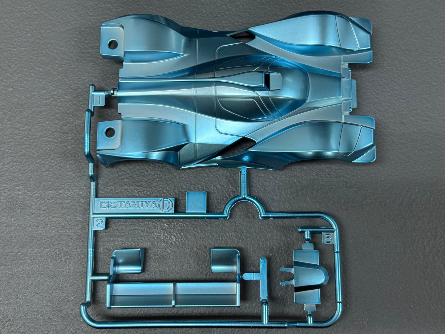 Tamiya Parts-out Heat Edge Metallic Blue (for MA Chassis)