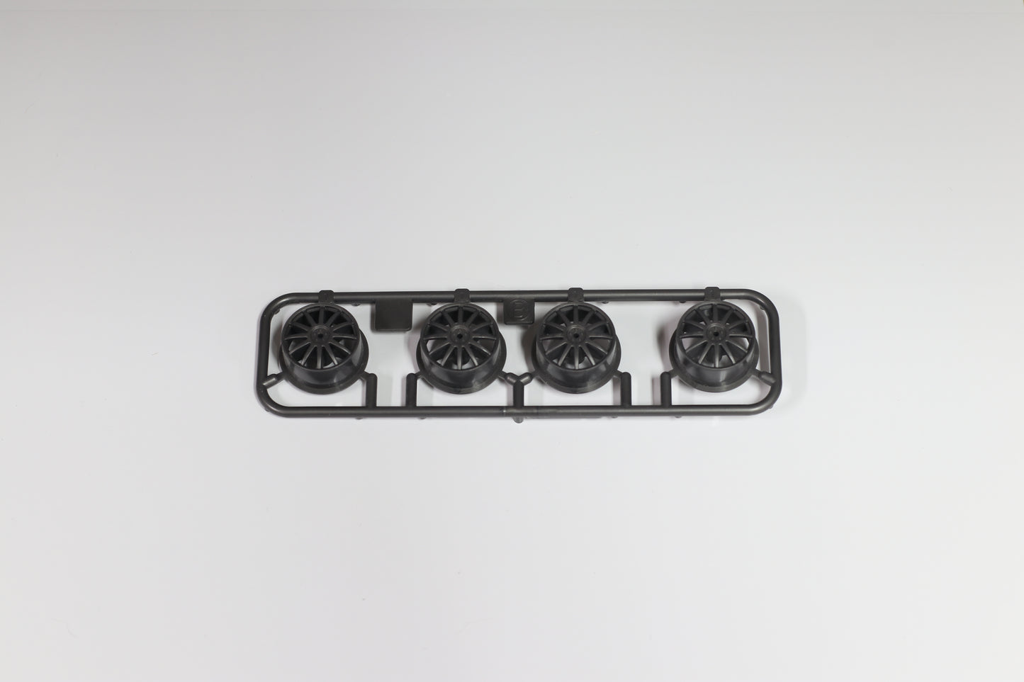 Tamiya Medium Dia. Fin Wheels (Black)