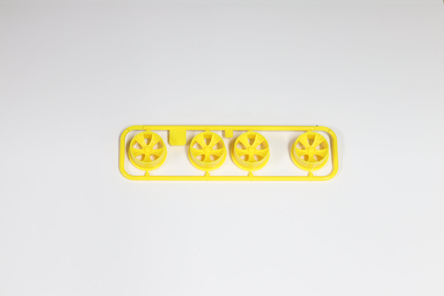 Tamiya Medium Dia. A Spoke Wheels (Yellow)